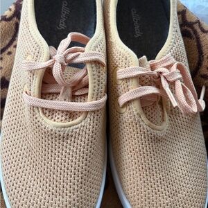 Allbirds Women's yellow Knit Sneakers